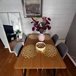 アパート Stylish 2-bedrooms Apartment, Smart Tv, Netflix, Parking -