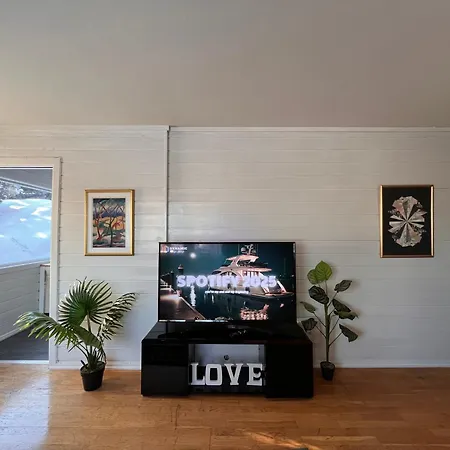 Stylish 2-bedrooms Apartment, Smart Tv, Netflix, Parking - オスロ