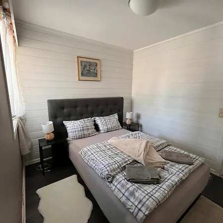 Apartamento Stylish 2-bedrooms Apartment, Smart Tv, Netflix, Parking - *