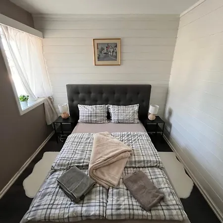 Stylish 2-bedrooms Apartment, Smart Tv, Netflix, Parking - *
