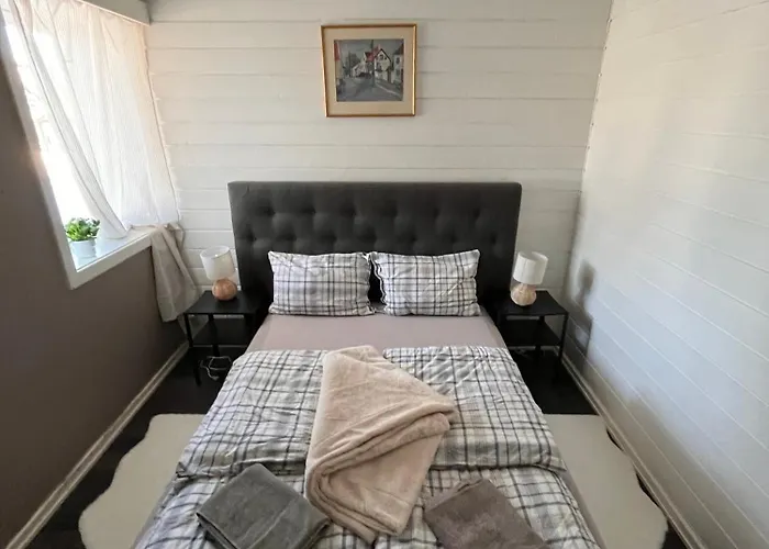 Stylish 2-bedrooms Apartment, Smart Tv, Netflix, Parking - *