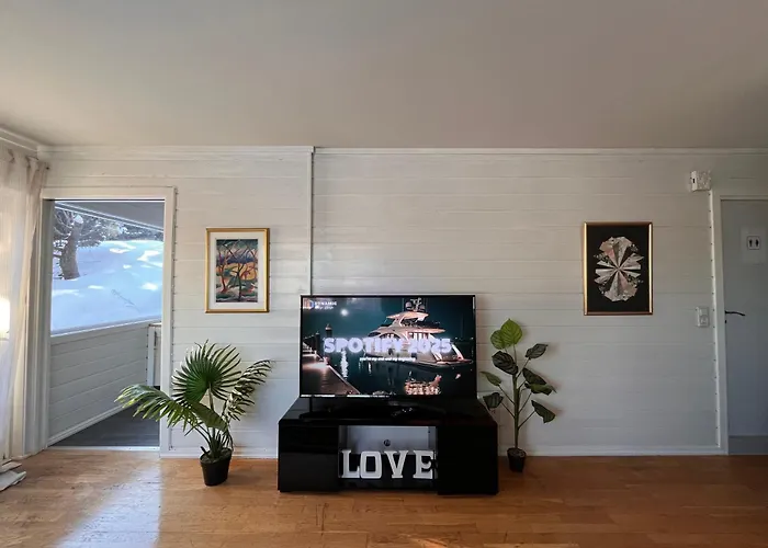 Stylish 2-bedrooms Apartment, Smart Tv, Netflix, Parking - Oslo