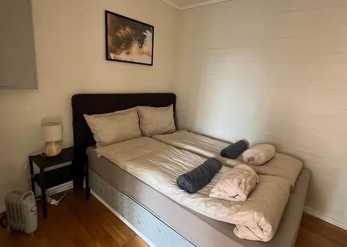 Stylish 2-bedrooms Apartment, Smart Tv, Netflix, Parking - Leilighet Oslo